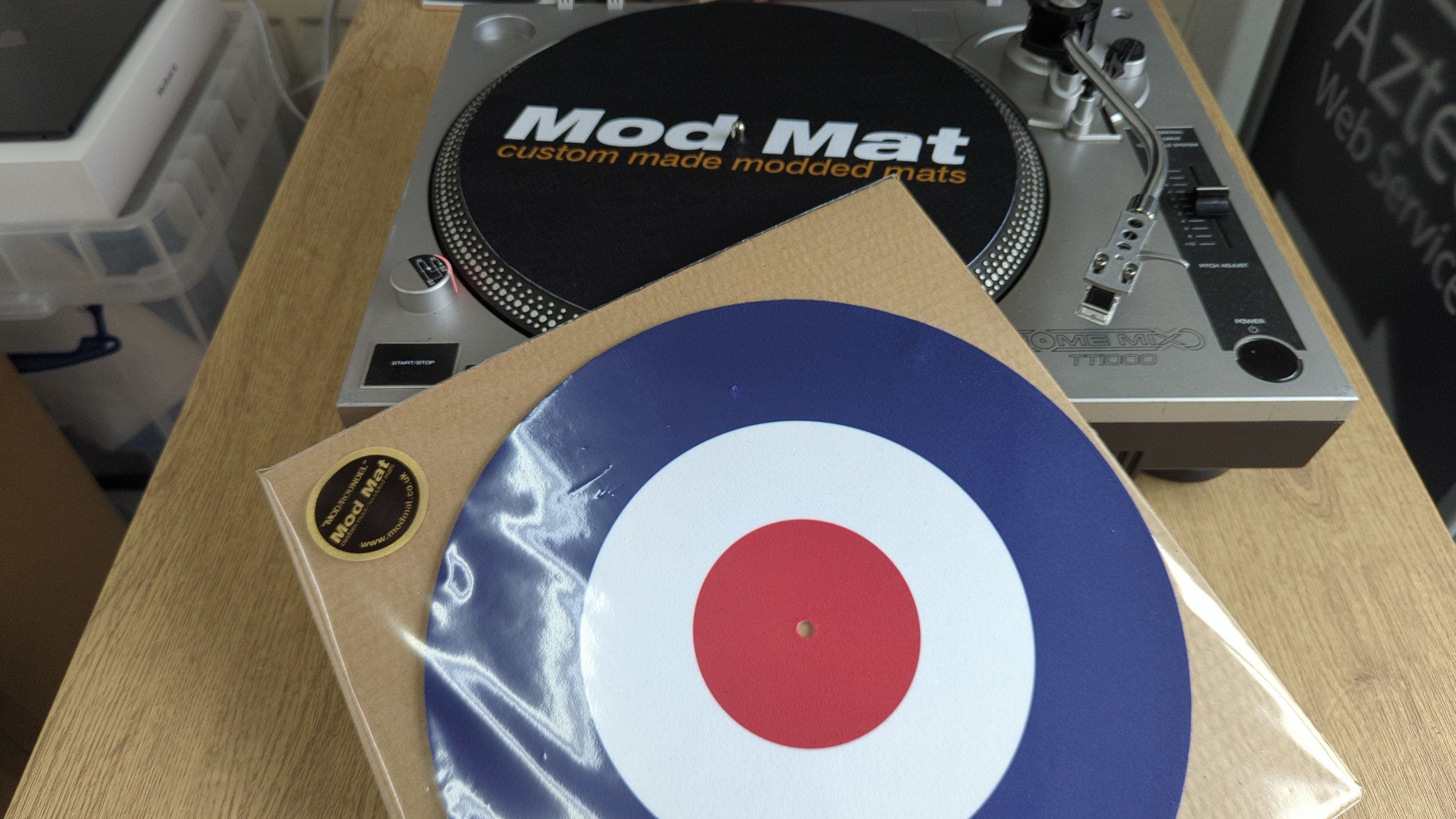 Mod RAF Roundel Slipmat – 7"/12" Vinyl Turntable Mat + FREE Matching Keyring